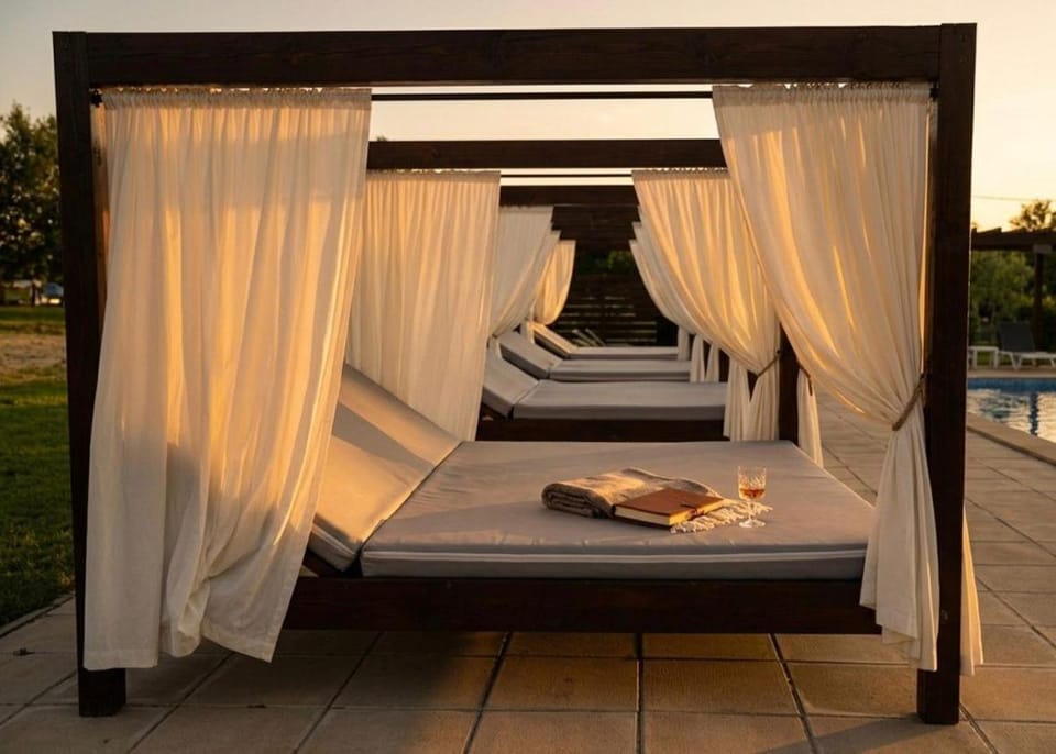 Casa Vlasia Bed and Breakfast in Romania