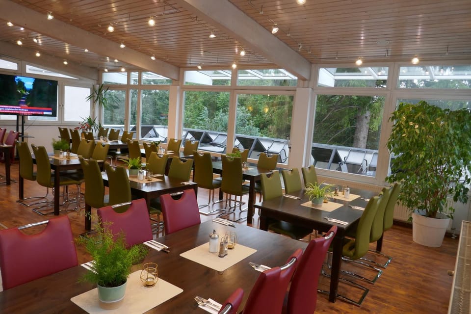 Restaurant/places to eat, Breakfast