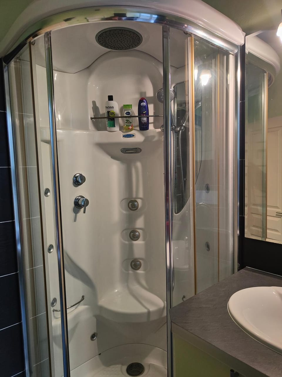 STUDIO DE L'HORLOGE Apartment in Brittany