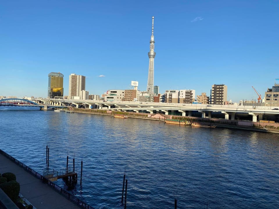 Nearby landmark, Neighbourhood, River view