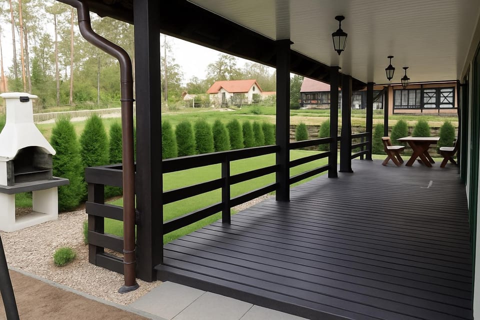 Property building, Day, Garden, View (from property/room)