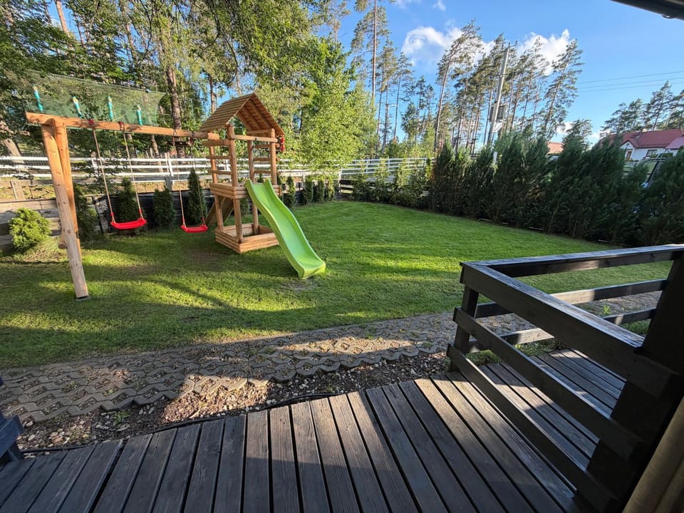 Kaszëbsko Nórcëk 8-10 osób 4 sypialnie jezioro las park linowy łowisko wędkarskie House in Pomeranian Voivodeship