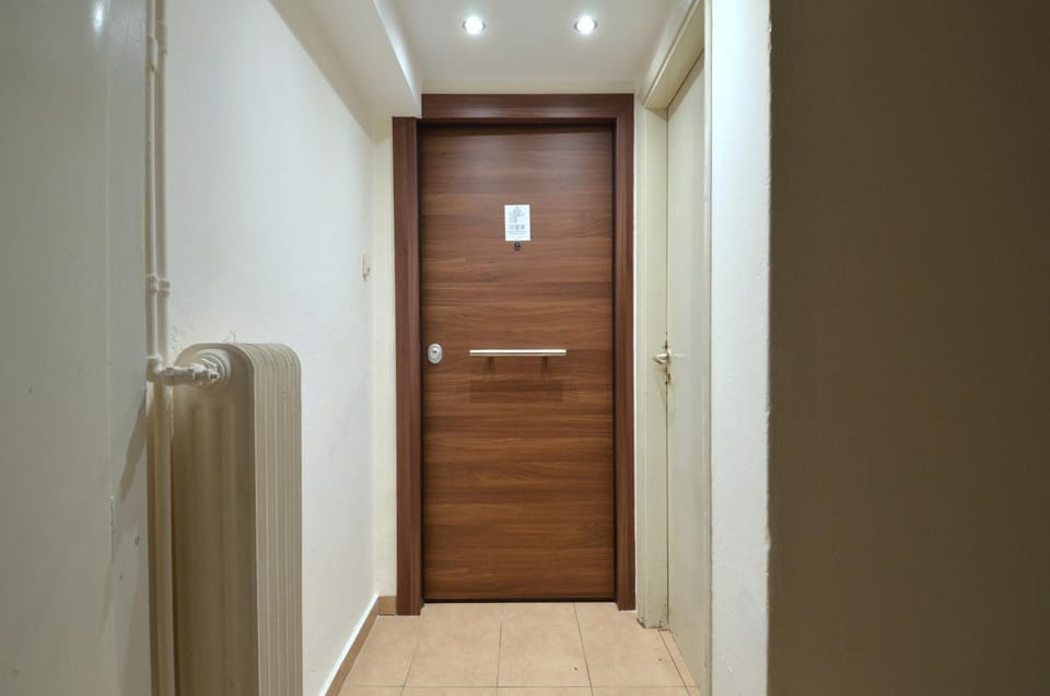 Property building, Facade/entrance, Off site
