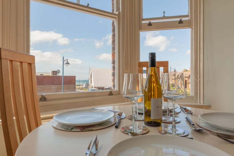 Pilgrim's Lookout Whitstable Holiday Home! Apartment in Whitstable