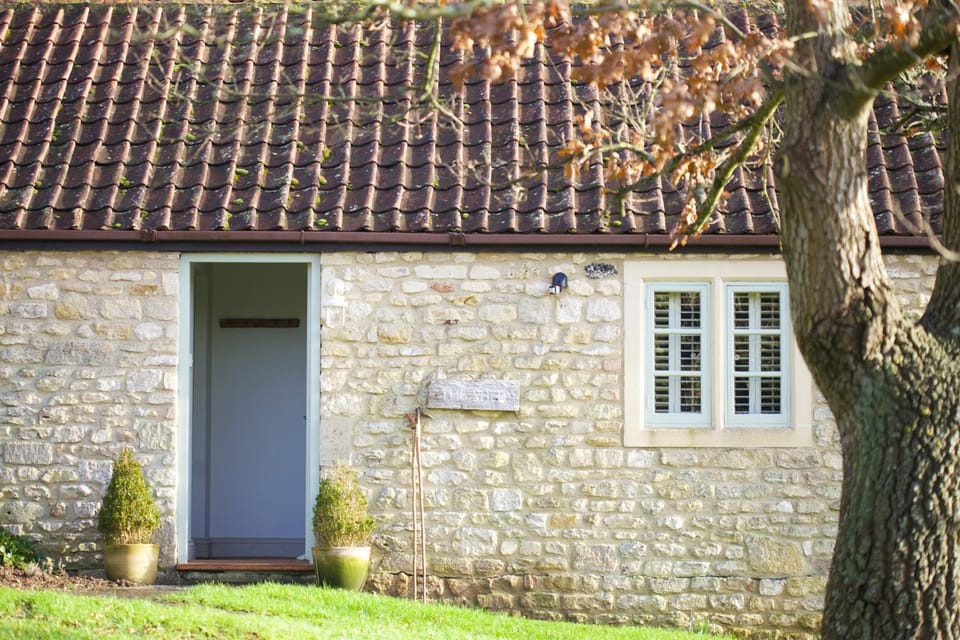 The Wheatsheaf Combe Hay Inn in England
