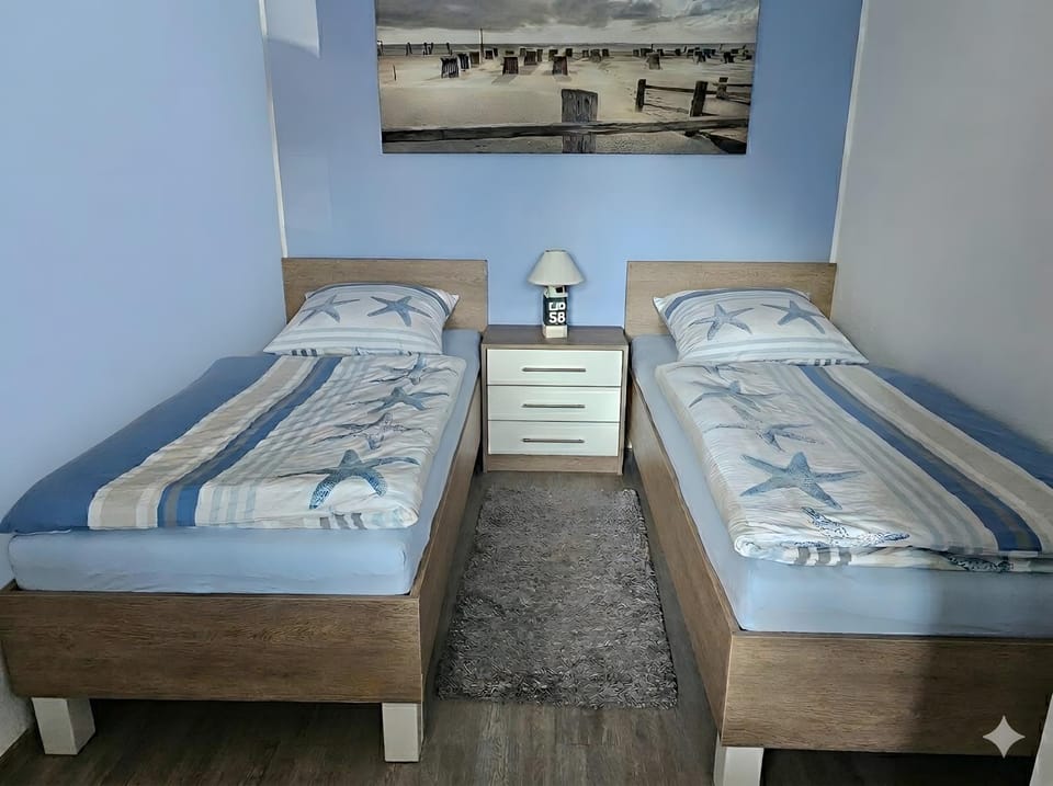 Property building, Living room, Bedroom