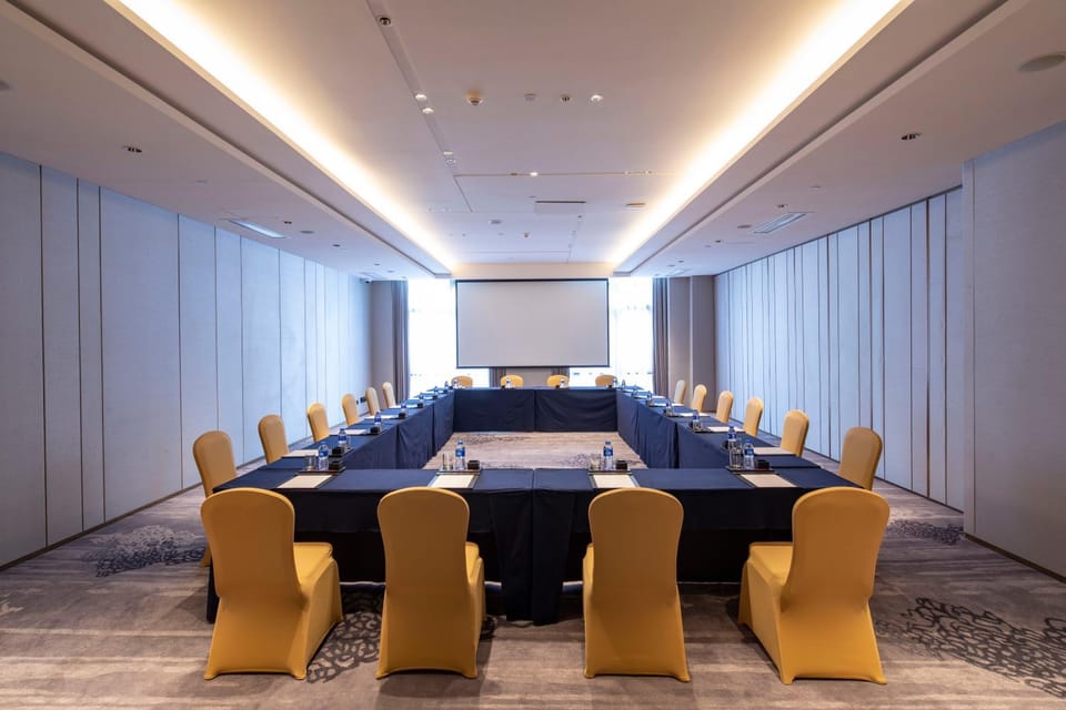 Meeting/conference room