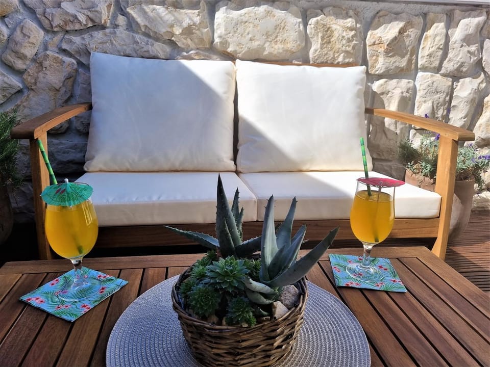 Patio, Day, View (from property/room), Balcony/Terrace, Seating area