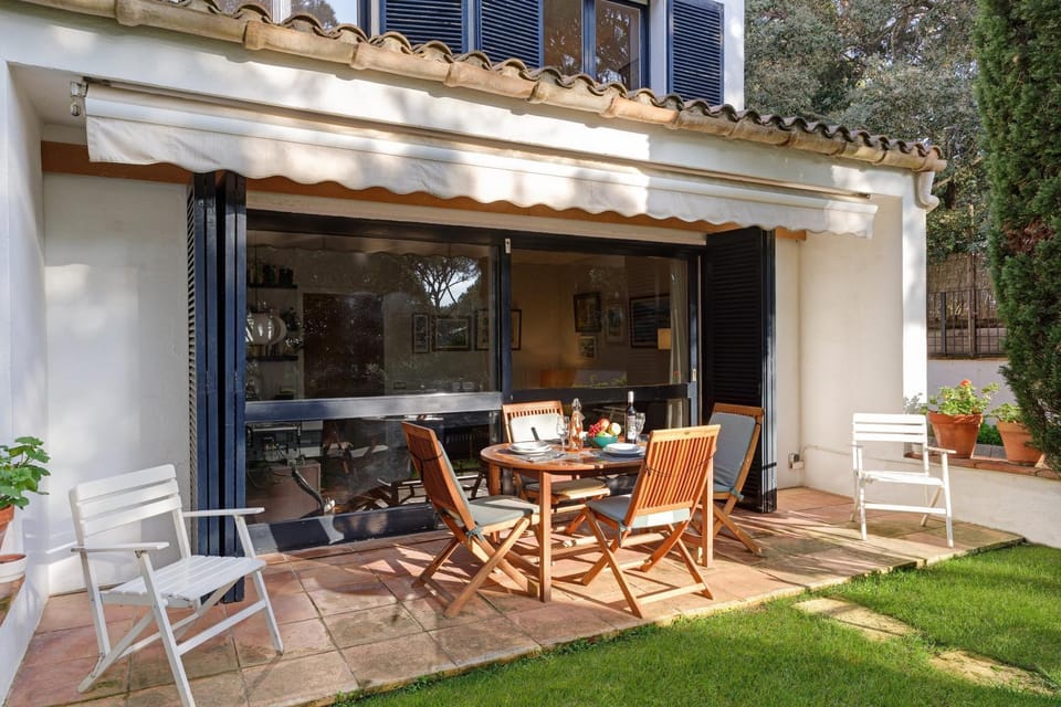 Patio, Garden, Balcony/Terrace