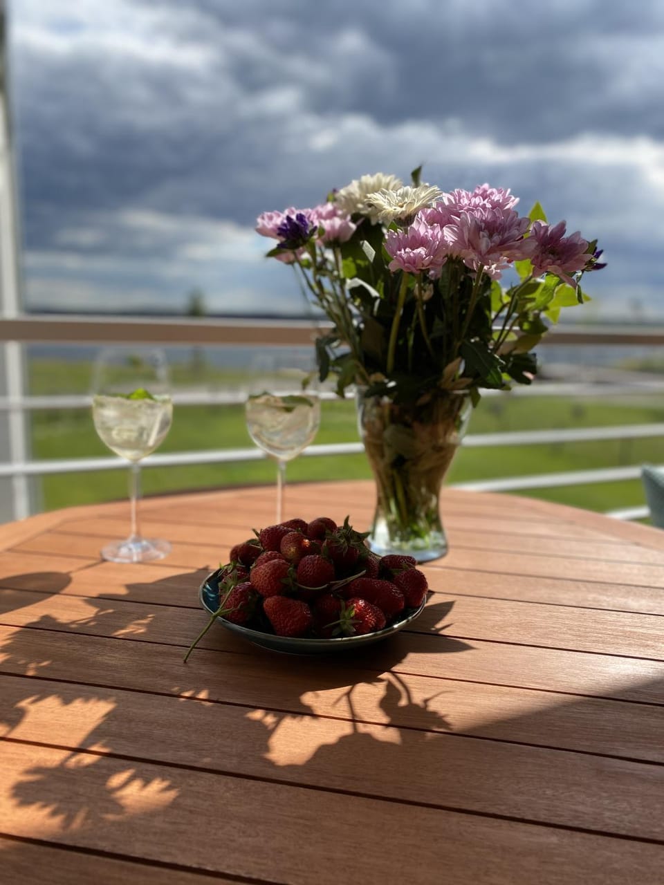 Balcony/Terrace, Balcony/Terrace, Seating area, Garden view, Lake view