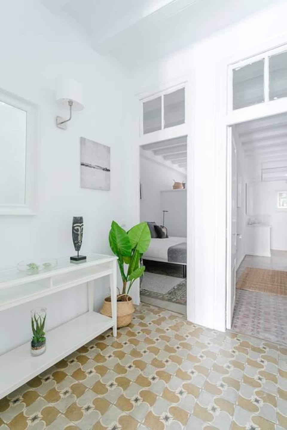 Exquisite&historic Flat With Rooftop Apartment in Barcelona