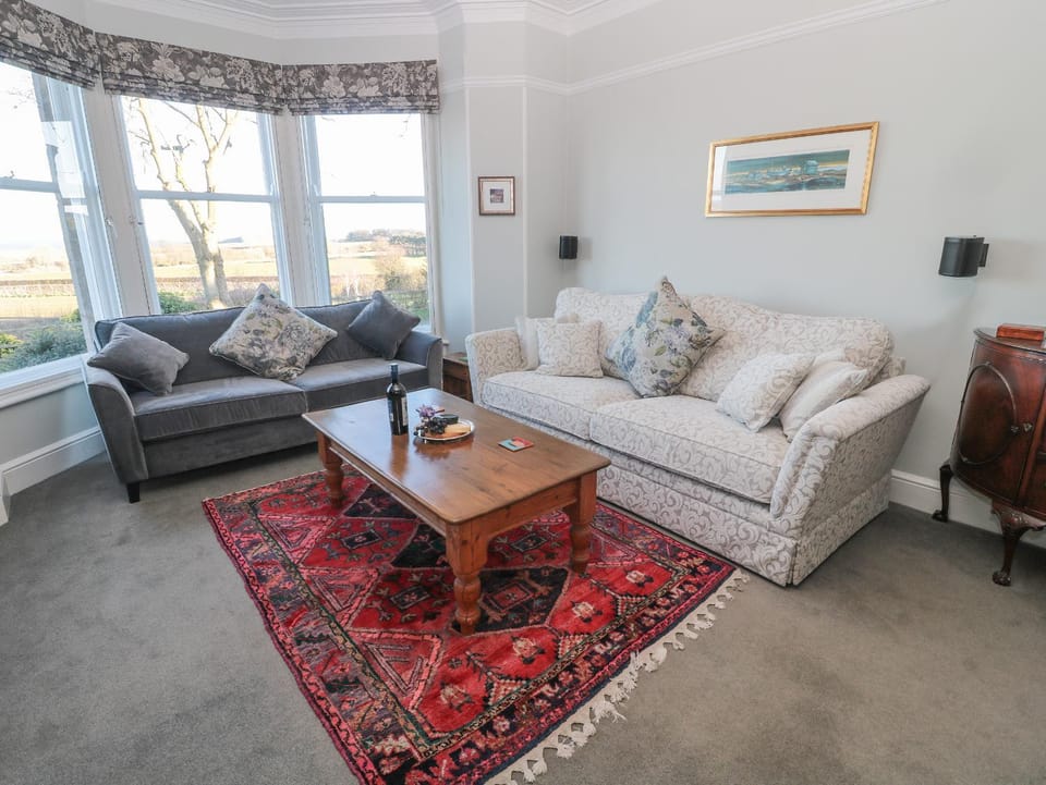 Whinstones at 4 The Villas House in Craster