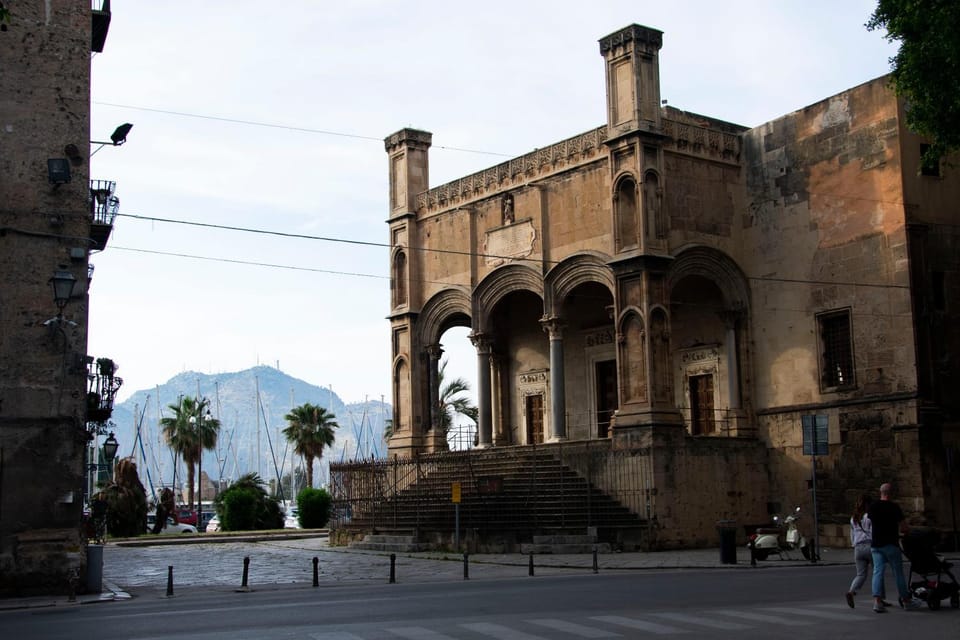 Nearby landmark