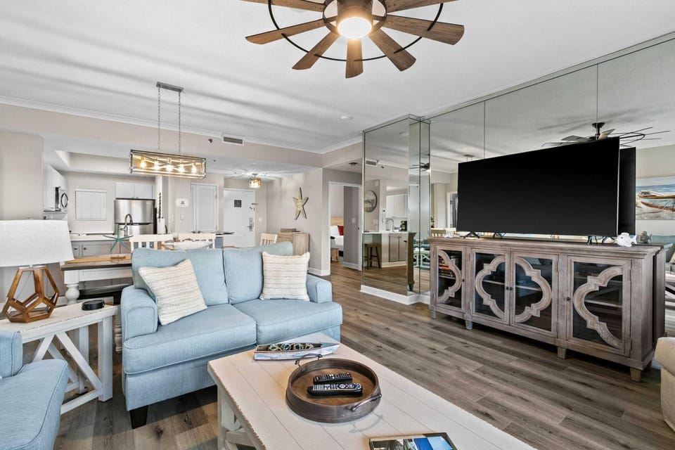 TOPS'L Summit 809 2 Bedroom Apartment in Miramar Beach