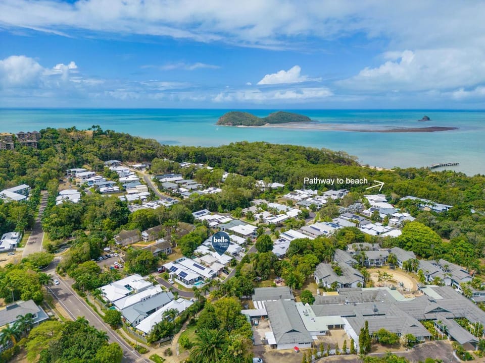 Nearby landmark, Neighbourhood, Bird's eye view, Location