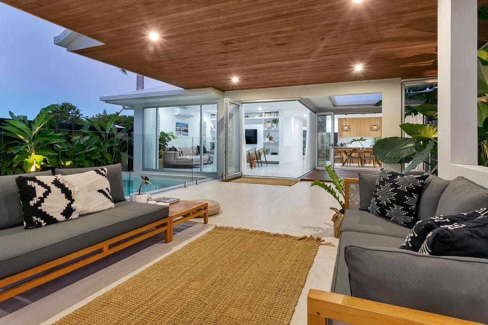 Patio, Balcony/Terrace, Seating area