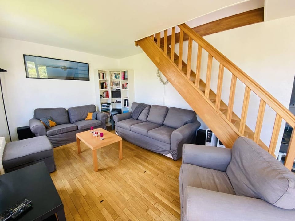 Maison Spacieuse à Carnac - 4 Chambres, Terrasse et Jardin, Proche Plage et Commerces - FR-1-377-45 House in Carnac