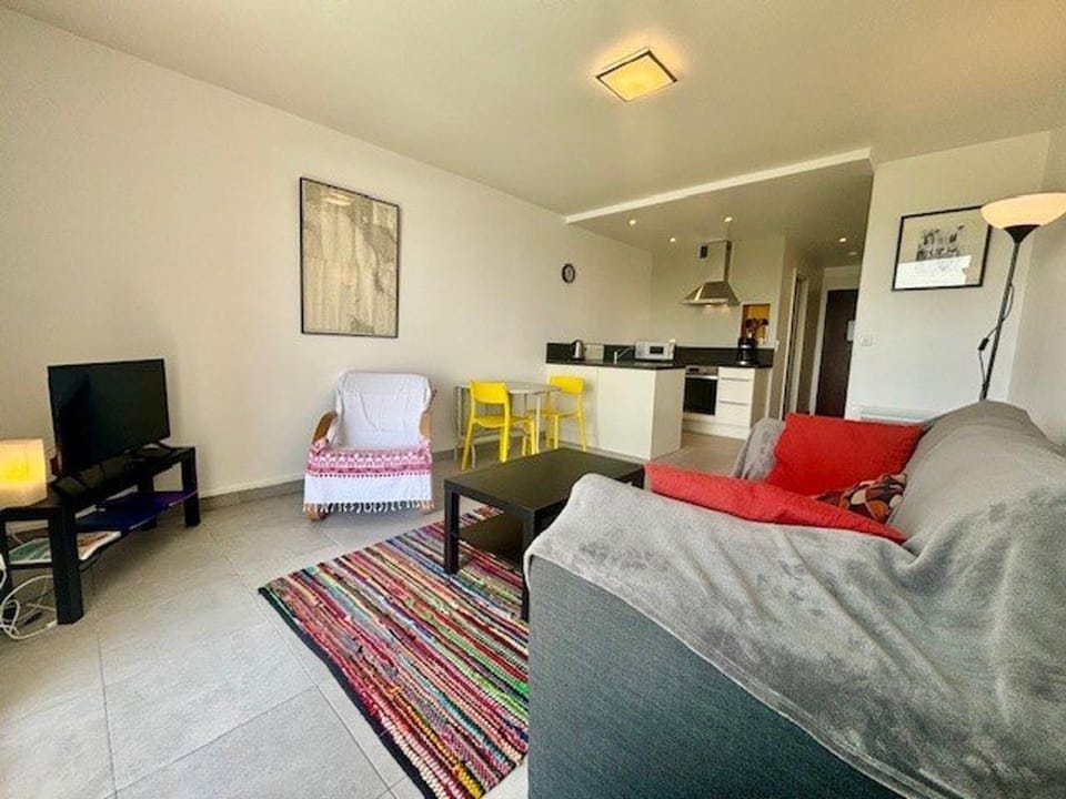 Studio - Quiberon - 2 pers - 30m² - Balcon - Parking - FR-1-478-161 Apartment in Quiberon