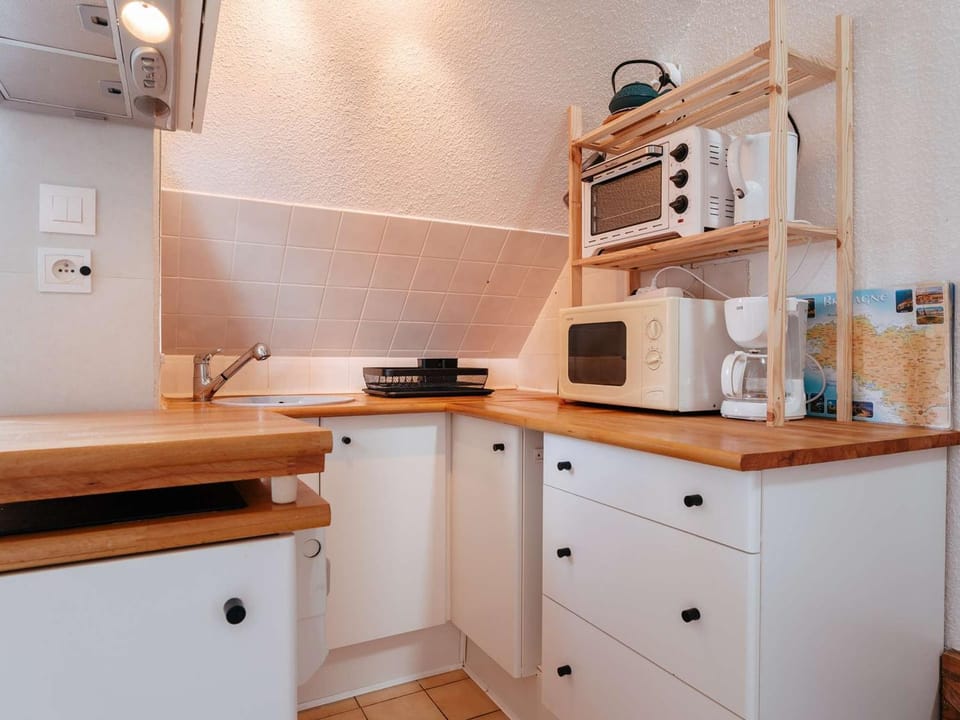 La Trinité-sur-Mer : Duplex cosy 3 pièces, proche port et commerces - FR-1-477-164 Apartment in Carnac