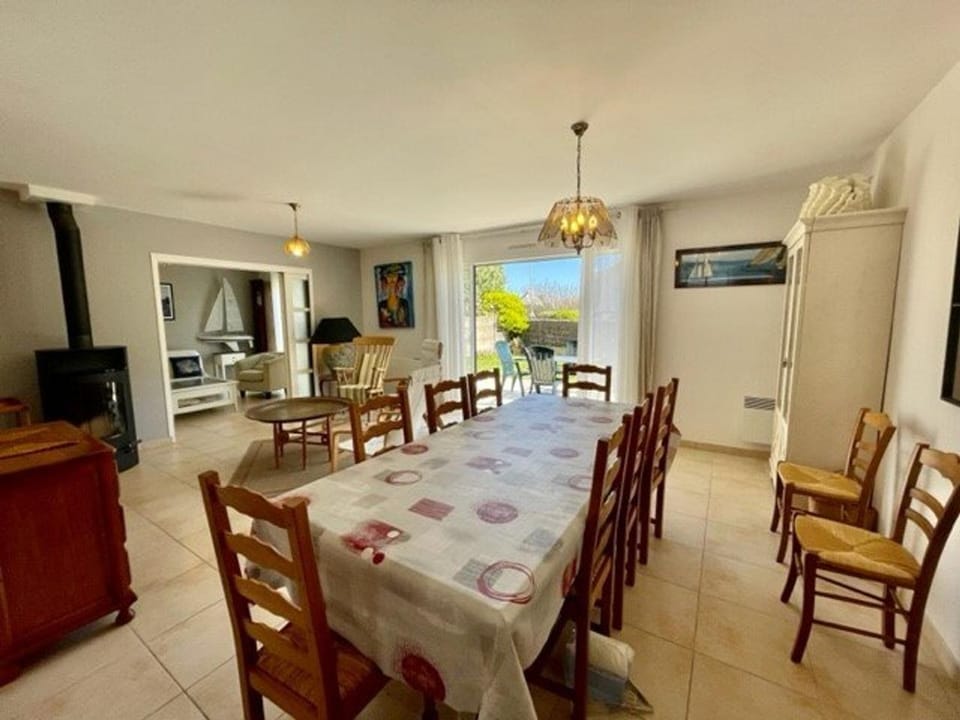 Maison moderne à Quiberon - 8 pers, plage près, quartier calme, jardin sud, animaux acceptés - FR-1-478-172 Villa in Quiberon