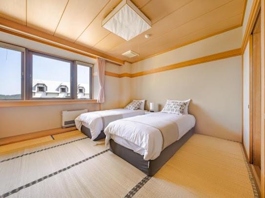 Red Fox Lodge Myoko Hotel in Nagano Prefecture