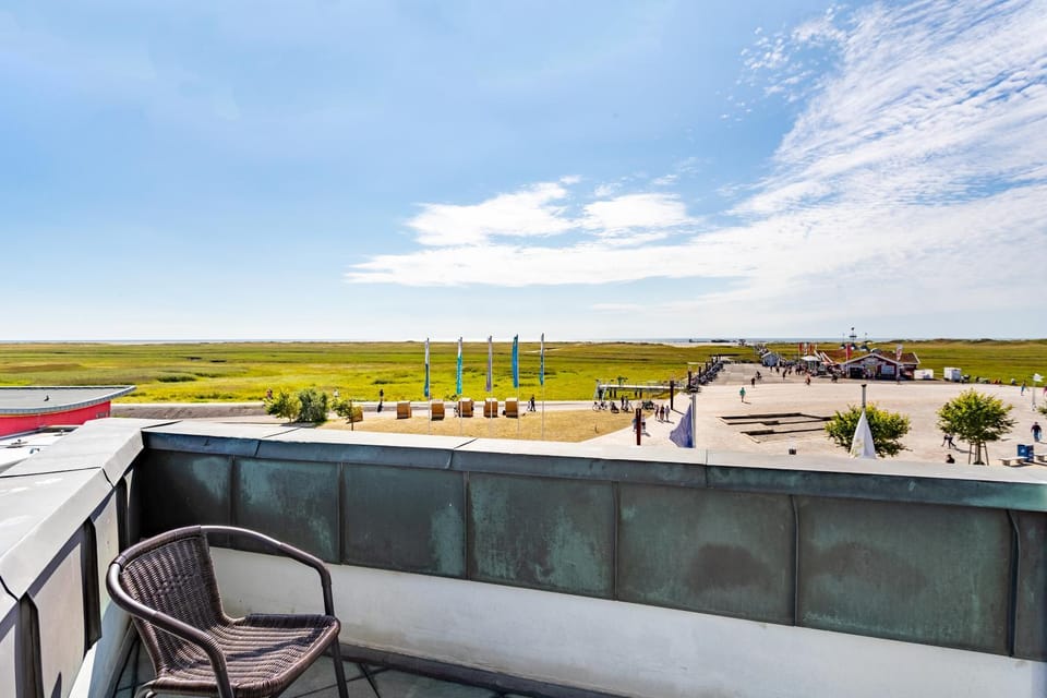 Balcony/Terrace, Photo of the whole room