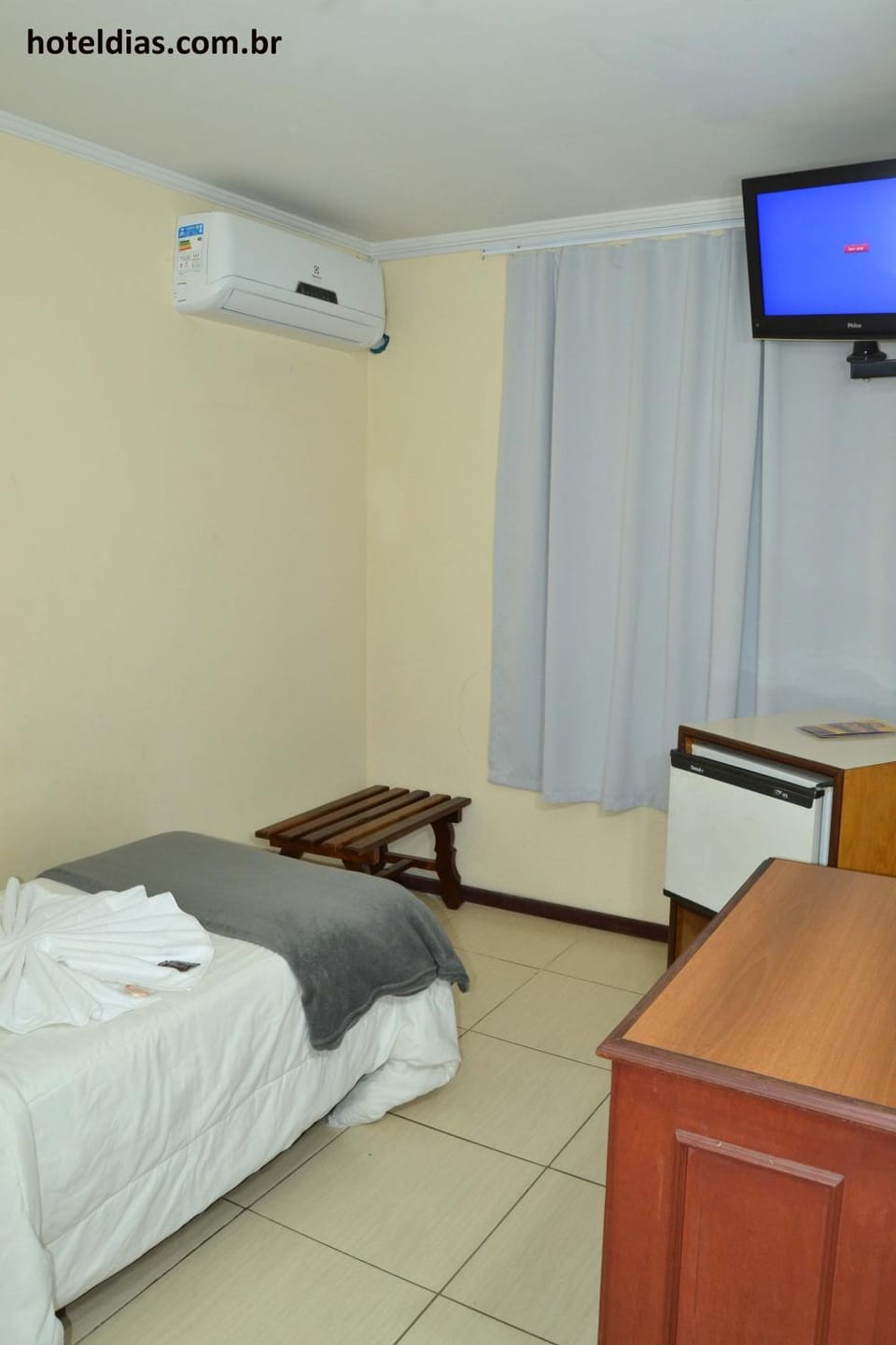 TV and multimedia, Photo of the whole room