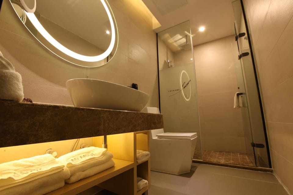 Lavande Hotels·Nanjing Wanda Plaza Tianyin Avenue Hotel in Nanjing