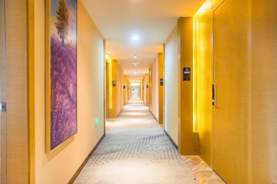 Lavande Hotels·Shenzhen Baoan Xinan Hotel in Shenzhen