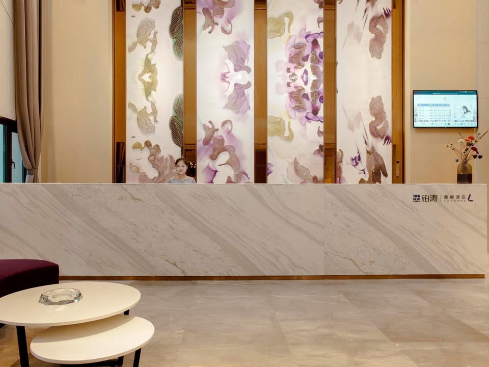 Lavande Hotels·Chongqing Jinkai Avenue Aegean Place Hotel in China