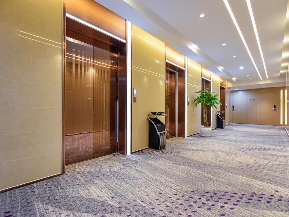 Lavande Hotels·Chongqing Longtoushi North Railway Station Hotel in China