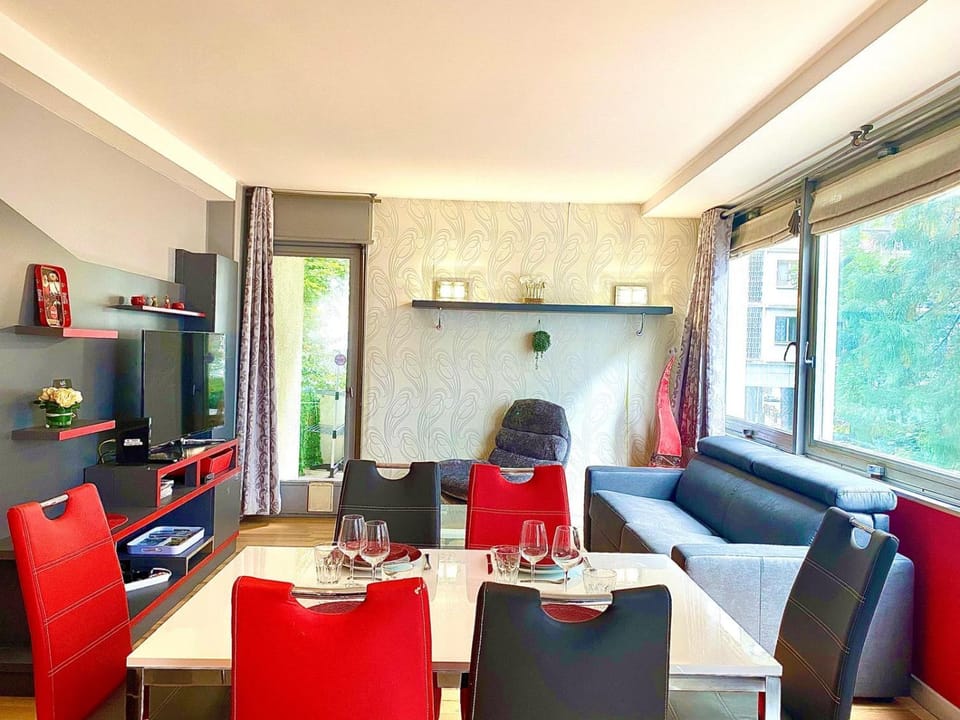 LA FORCLAZ - Centre ville & Lac, Balcon, Parking Apartment in Annecy