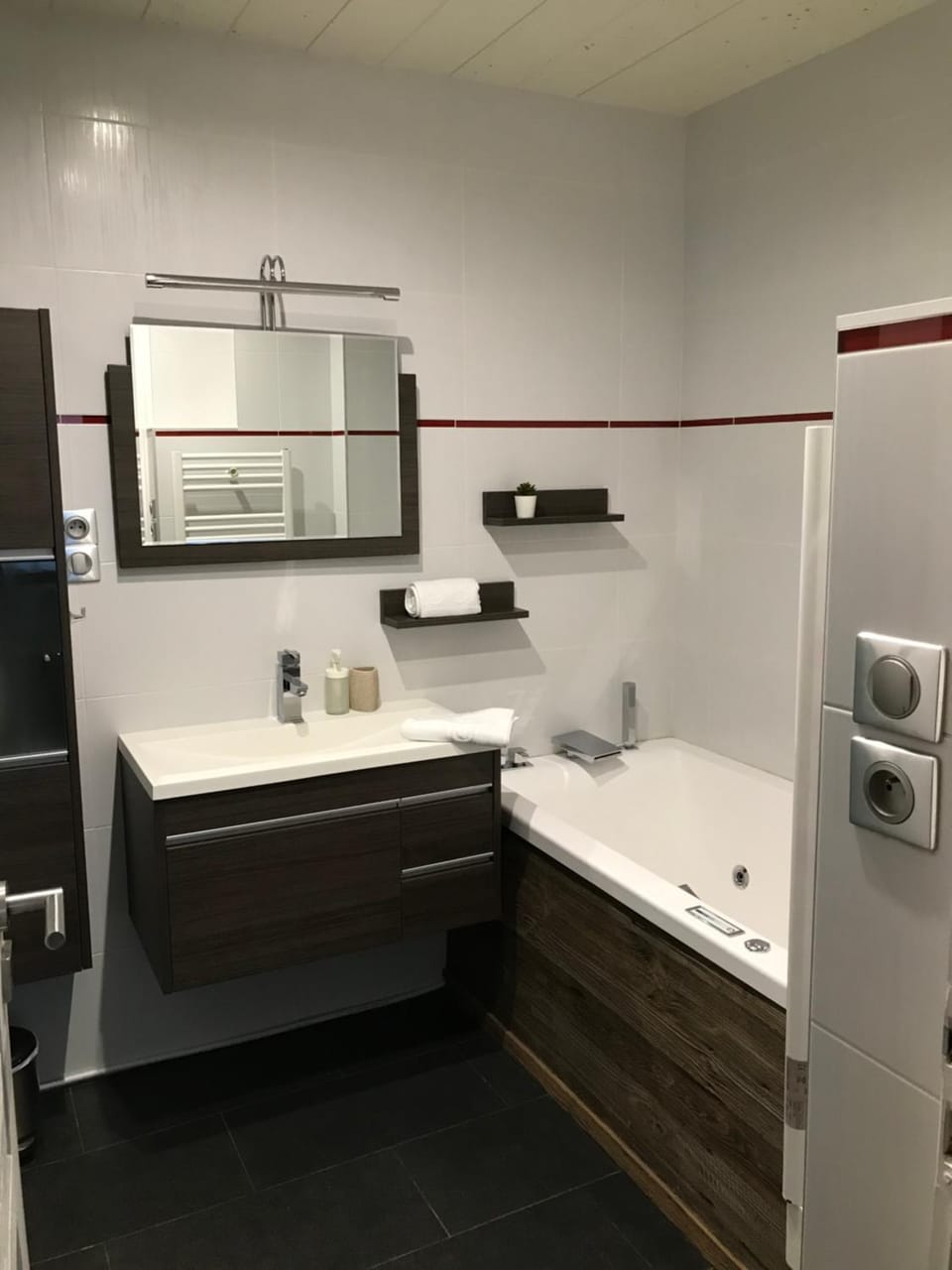 LA FORCLAZ - Centre ville & Lac, Balcon, Parking Apartment in Annecy