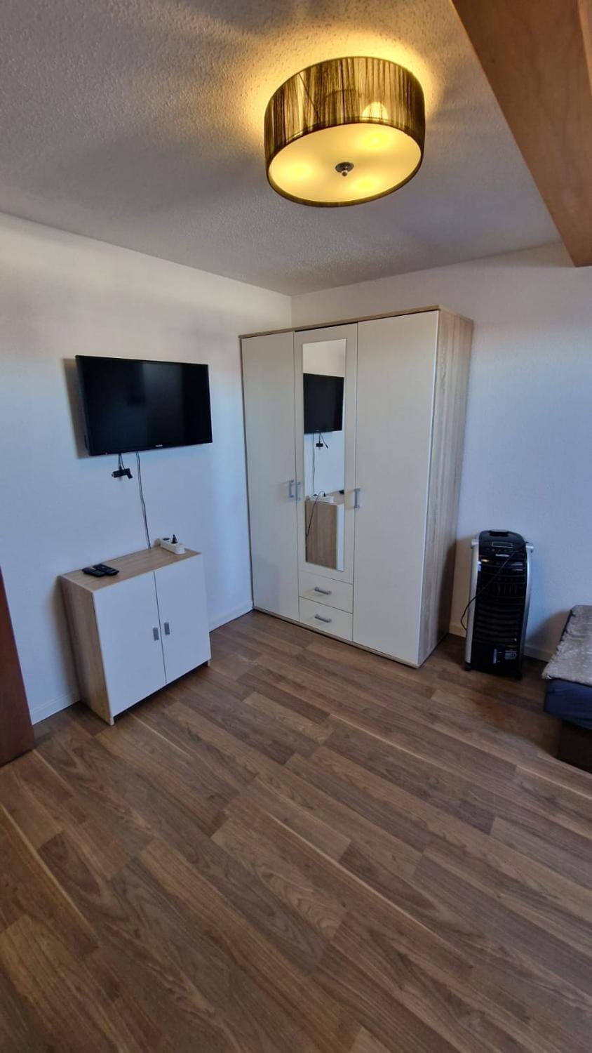 FLEX Aparts - möblierte Wohnung in Zwickau Apartment in Zwickau