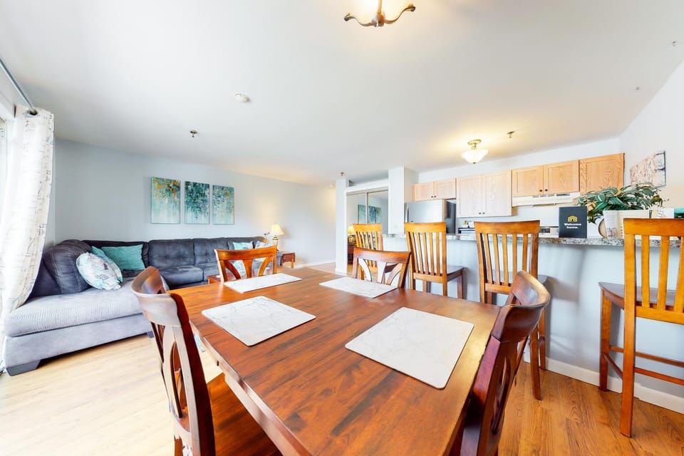 Lake Winnipesaukee Retreat Apartment in Laconia