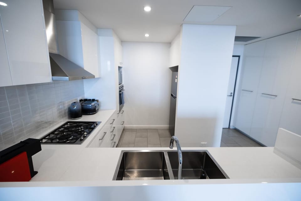 Kitchen or kitchenette, kitchen