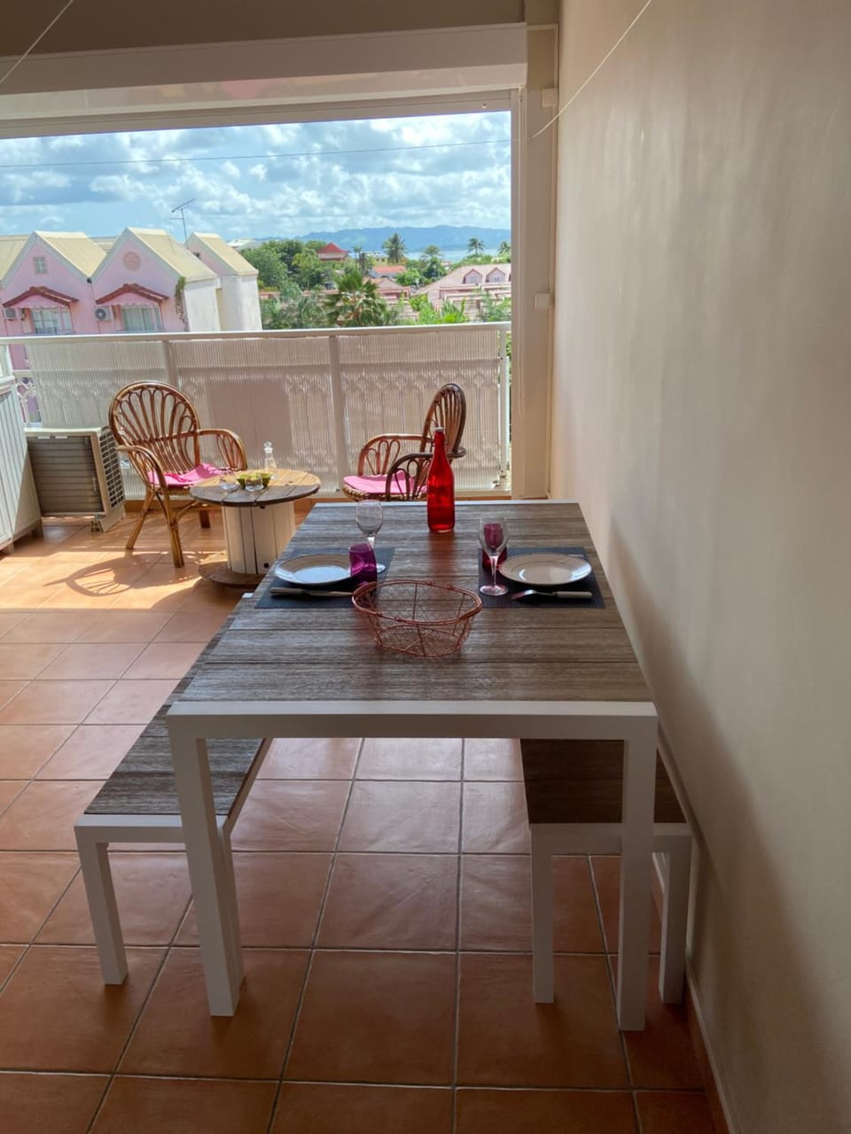 Patio, Dining area