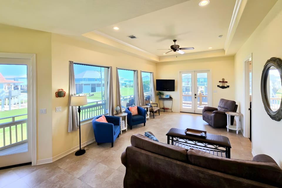 Family-Friendly ‘Casa Sol’ House in Crystal Beach! House in Bolivar Peninsula