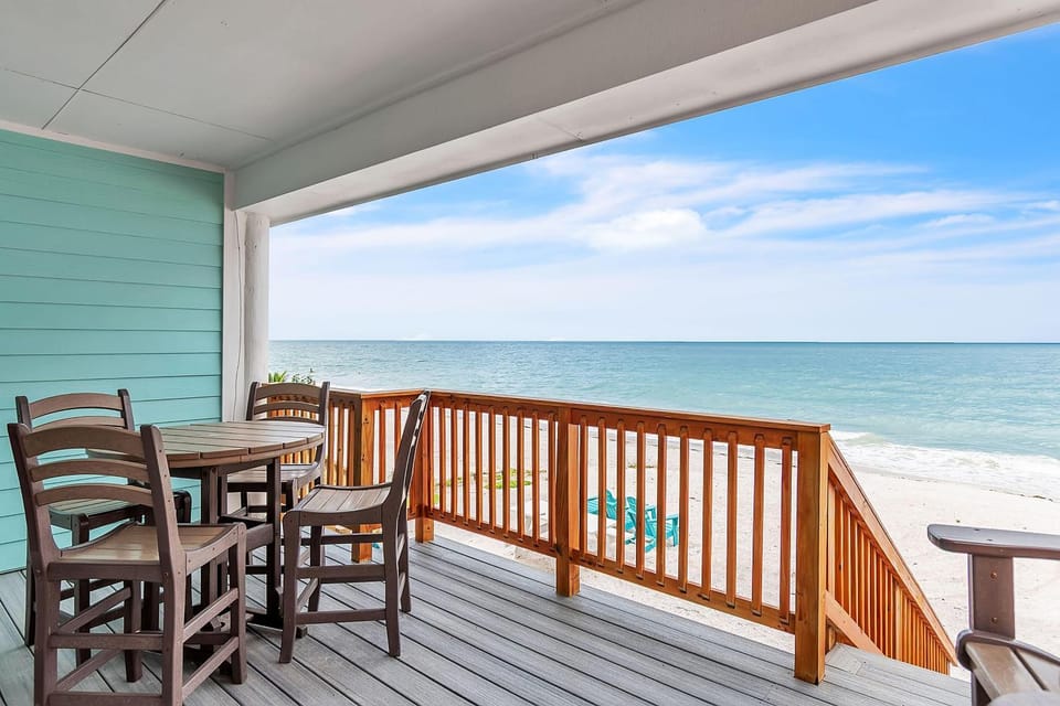 Serenity By The Sea House in Sunset Beach