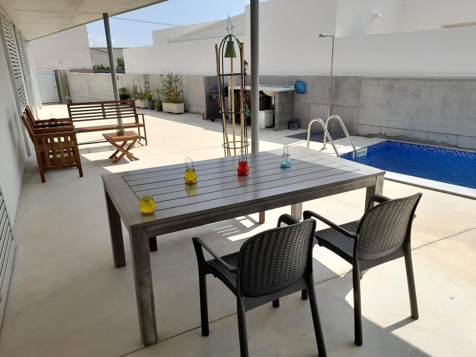 Off site, Balcony/Terrace, Swimming pool
