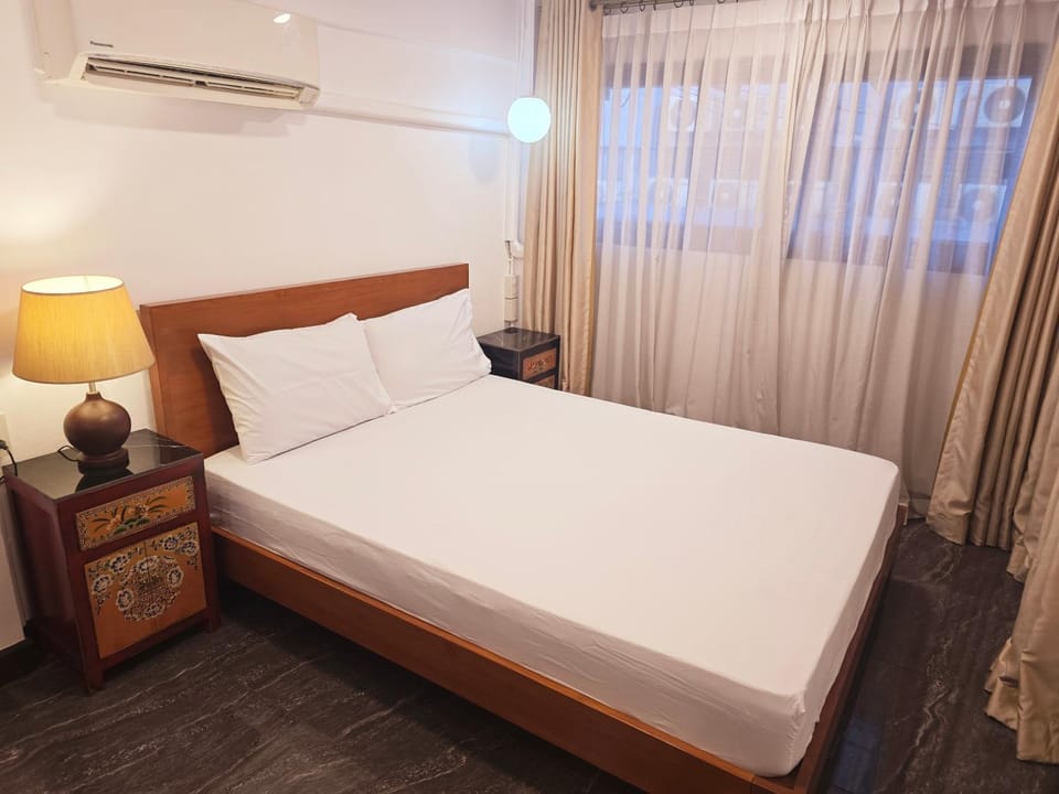 Old Sрice 2 Urban Studio Oasis Central Bangkok MRT Apartment in Bangkok