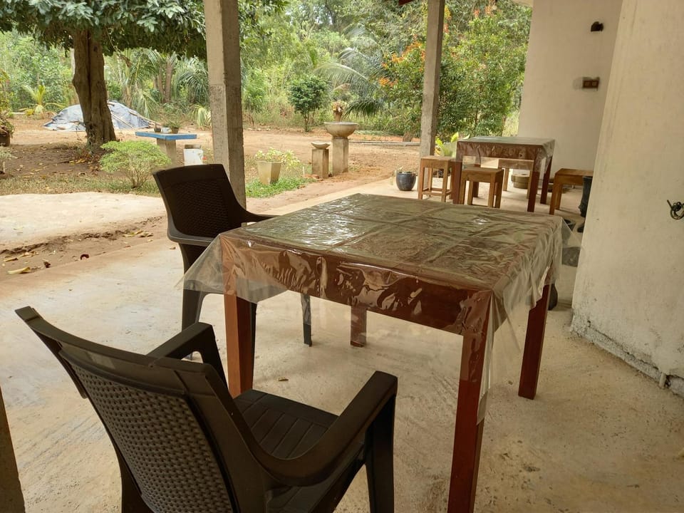 Silent Peacock Villa And Restaurant Hotel in Southern Province