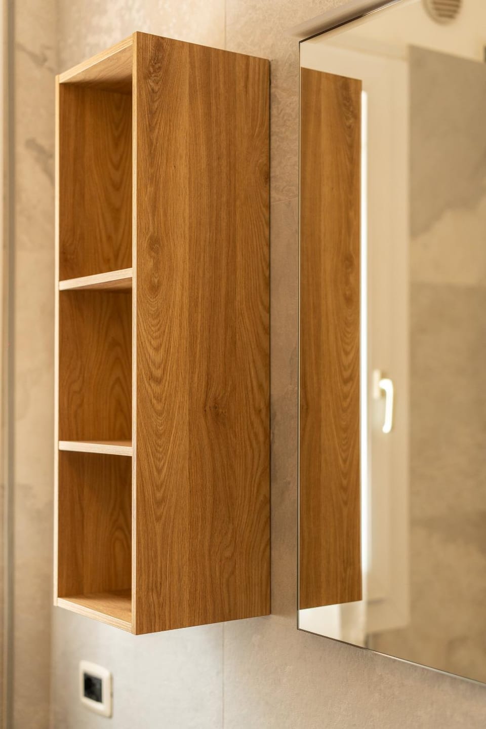 Bathroom, Decorative detail