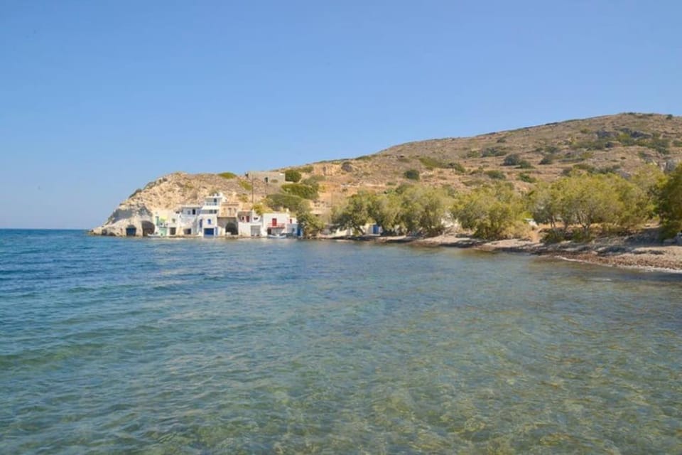 Neighbourhood, Natural landscape, Beach