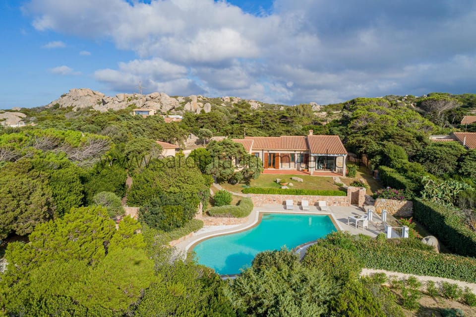 Villa Incanto di Gallura Villa in Sardinia