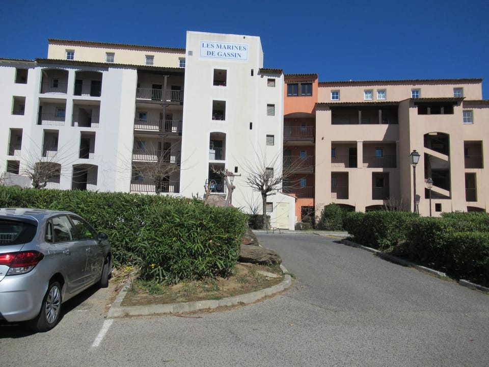 Property building, Other