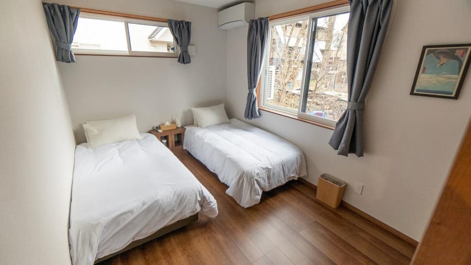 Mountain Stream Apartments / Vacation STAY 78855 House in Hakuba