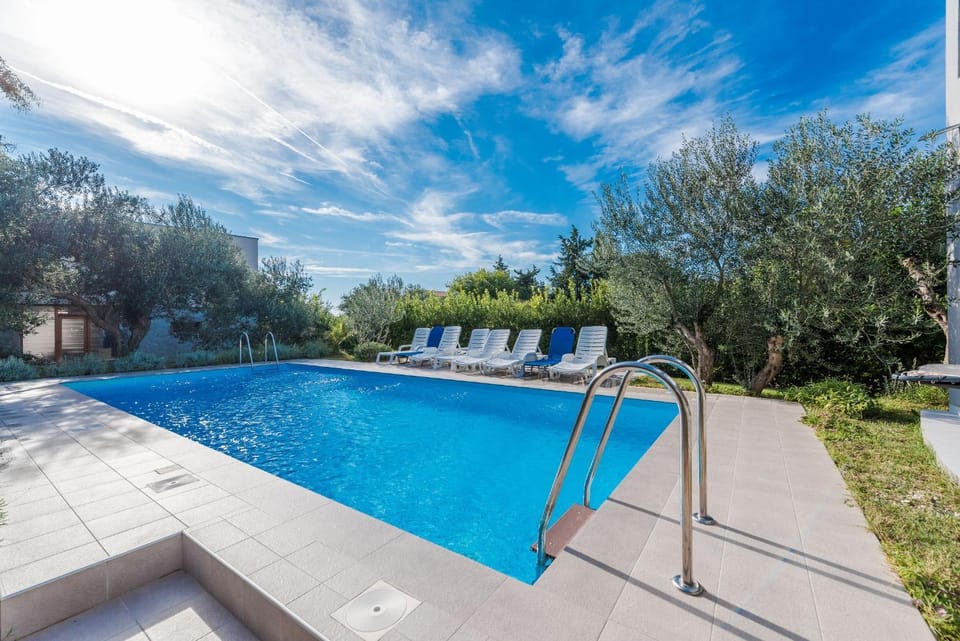 Balcony/Terrace, Swimming pool, Swimming pool