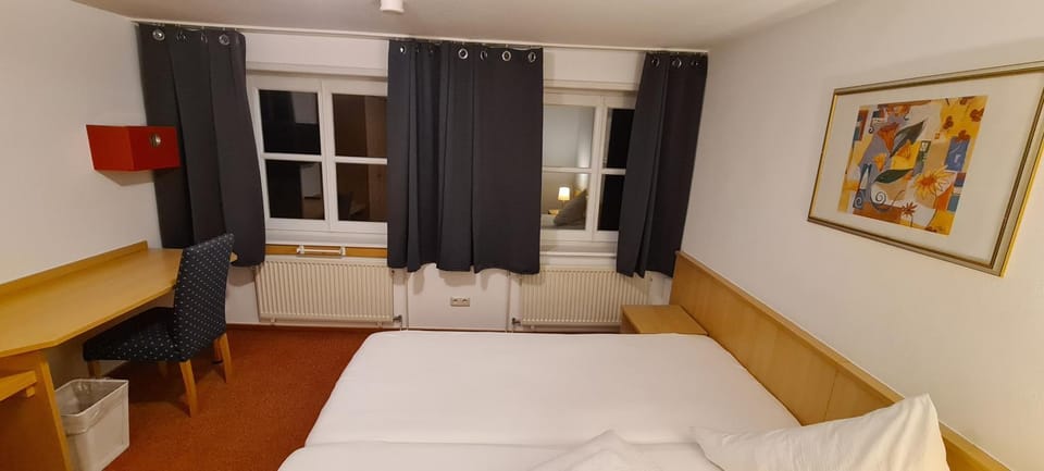 Ephesus am Weserwehr Hotel in Lower Saxony, Germany