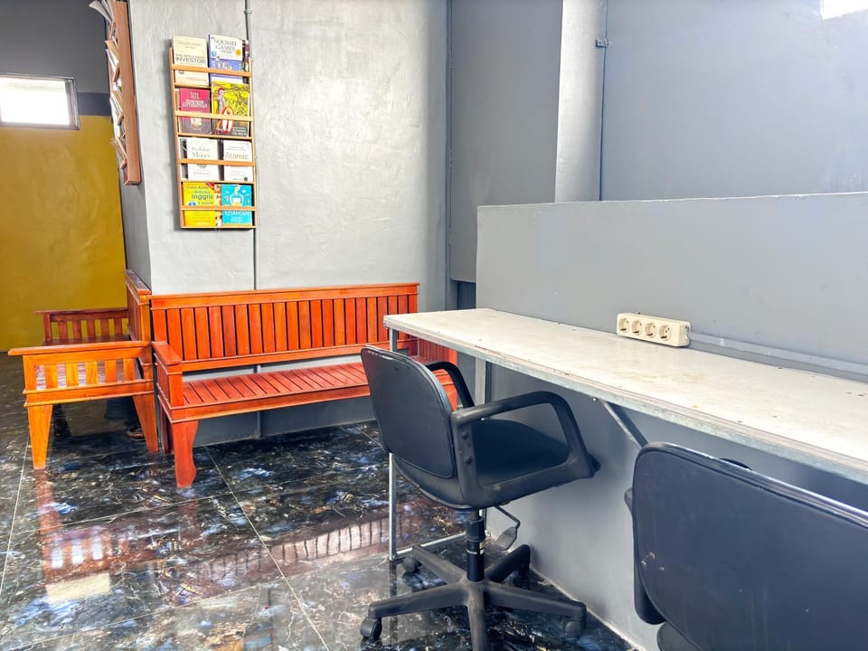 Property building, Library, Seating area